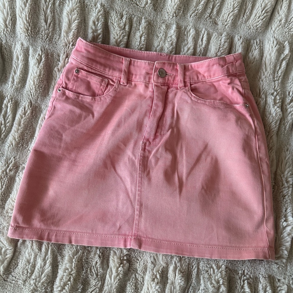 H&M Light Pink Mini Skirt
